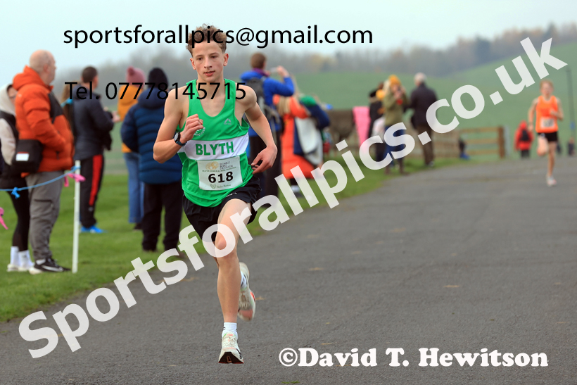 Boys and Girls Under-15s 2025 Heaton Memorial 10k Road Race, Newcastle Town Moor, Sunday, November 9th. Photo: David T. Hewitson/Sports for All Pics